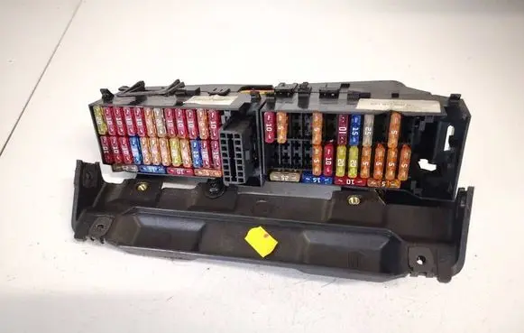 Fuse box set