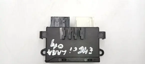 BMW 3 E46 Wing mirror control module 61316913364 6913364 61356916054