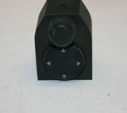 Audi A4 S4 B5 8D Wing mirror switch 8D0959565A 03240034