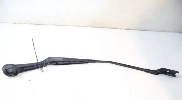 Ford Focus Front wiper blade arm
