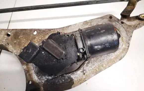 Renault Laguna II Wiper motor