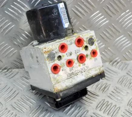 Volkswagen PASSAT B6 ABS Pump 16705712N 3C0614109AF
