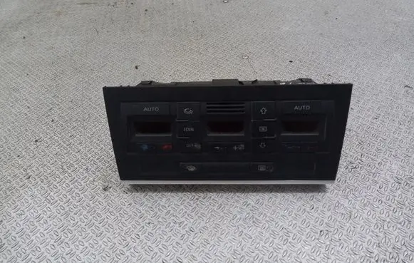 Audi A4 S4 B6 8E 8H Climate control unit 8E0820043