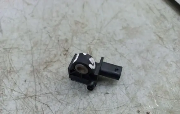 Volkswagen Jetta USA Airbag deployment crash/impact sensor 5Q0959651B