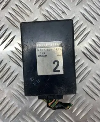 Toyota Avensis T220 Air conditioning/heating control unit MB2771001400 8265005060