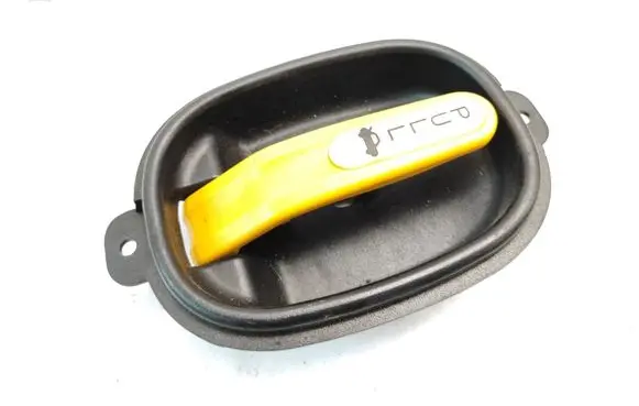 Hyundai Sonata Tailgate opening switch 