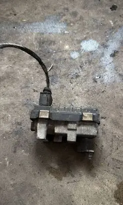 Volvo S80 Turbine electric control actuator 30774670