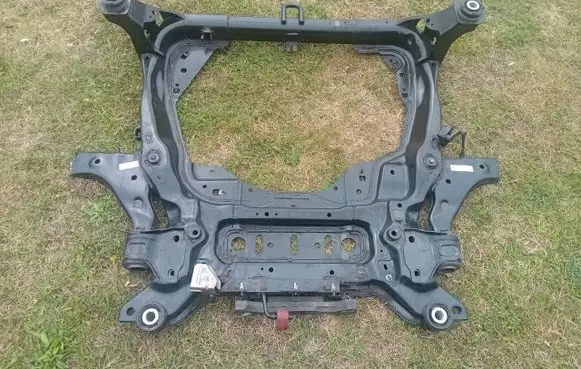 Land Rover Discovery Sport Front subframe GK725000AD