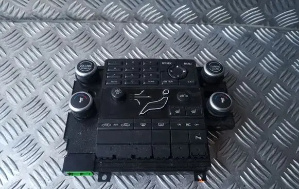 Volvo XC60 Climate control unit 30782909 M349CA00132