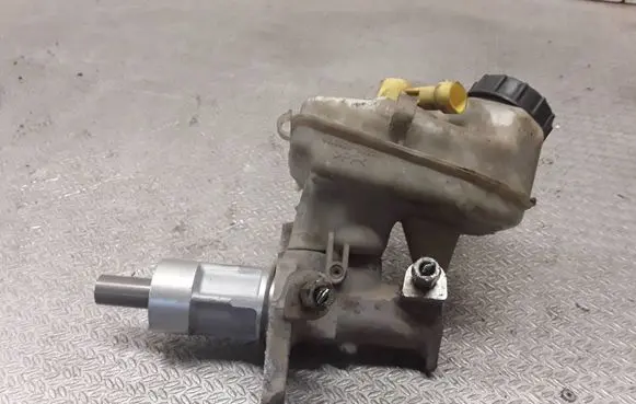 Opel Insignia A Master brake cylinder 03350890231