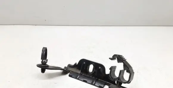 Volvo V40 Battery bracket 31301936