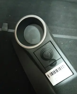 Mazda 2 Cup holder DF7164471 18022025