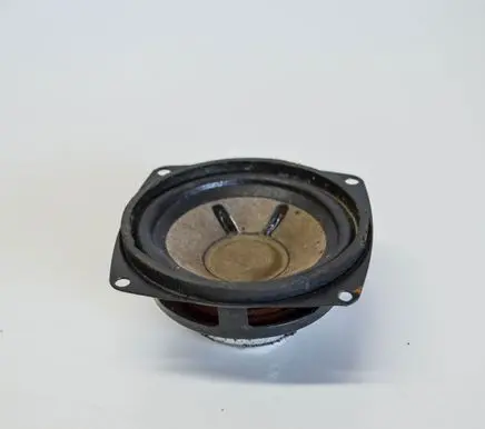 Audi A6 S6 C6 4F Panel speaker 
