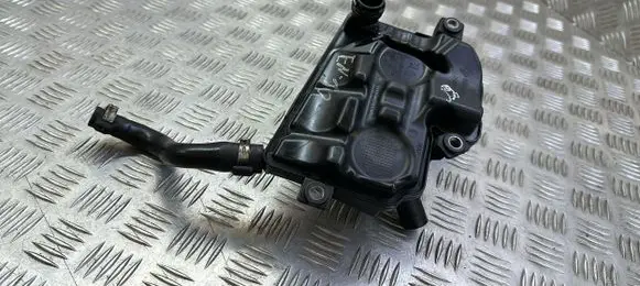 Jaguar XF Oil breather separator 9675994880