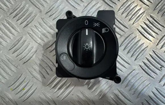 Mercedes-Benz Sprinter W906 Light switch A9065450104