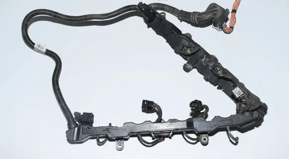 BMW 7 F01 F02 F03 F04 Fuel injector wires 7585103 7585105