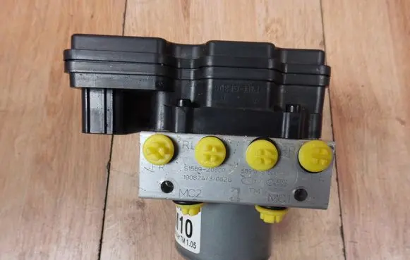 Hyundai Santa Fe ABS Pump 58900S1500