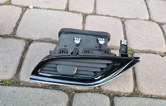 Opel Insignia B Dashboard side air vent grill/cover trim 39017267-