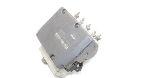 Jaguar XJ X40 ABS Pump LNF2210AD MNF5920AD