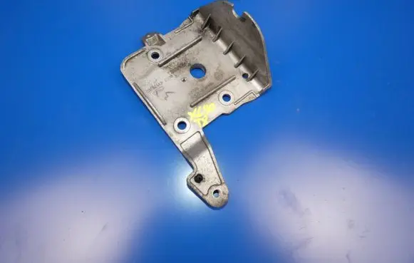 Volvo XC90 Gearbox mounting bracket 31367130