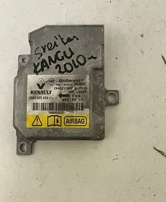 Renault Kangoo II Airbag control unit/module 8201025624