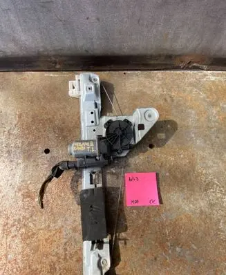 Renault Megane II Rear door window regulator with motor 