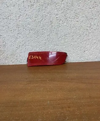 Volkswagen Crafter Rear tail light reflector A9068260140 E3144
