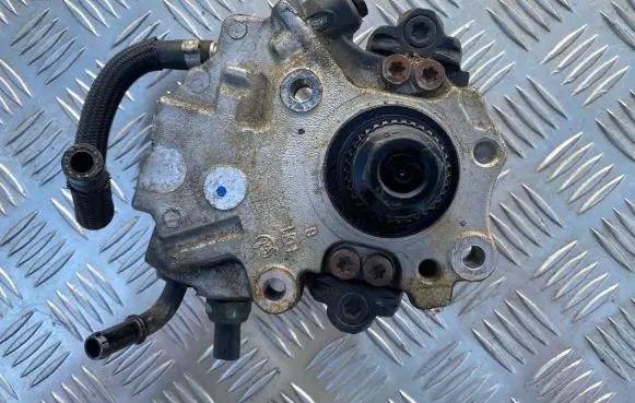 Jeep Compass Fuel injection high pressure pump A6510700901