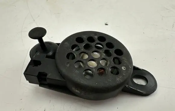 Volkswagen Touareg II Parking PDC sensor speaker 8E0919279