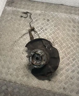 Front wheel hub spindle knuckle