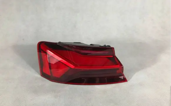 Audi A5 Rear/tail lights 8W6945069 A046318 660001