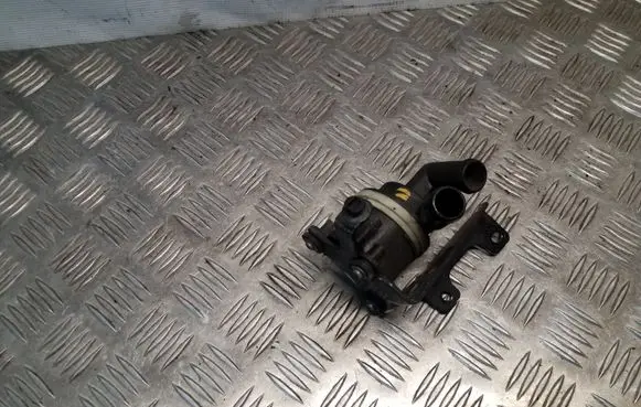 Audi Q5 SQ5 Electric auxiliary coolant/water pump 03L121093F