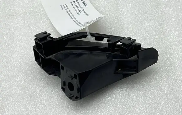 Toyota Yaris Cross Rear bumper mounting bracket 525620D220