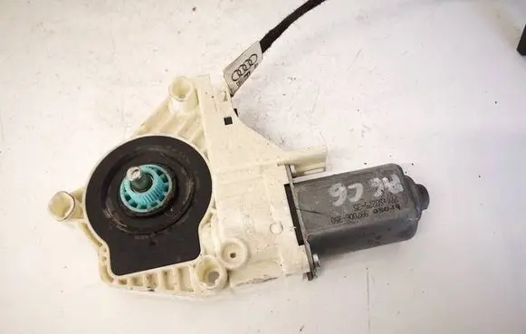 Audi A4 S4 B7 8E 8H Rear door window regulator motor 8K0959812B 1101997000350