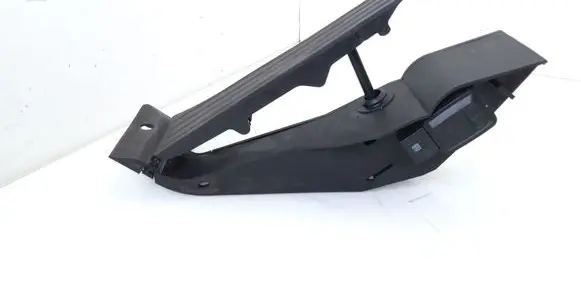 BMW X5 E70 Accelerator throttle pedal 6772645 25916010