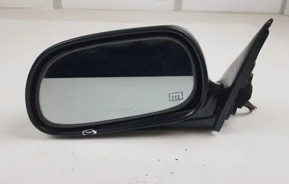Mitsubishi Galant Front door electric wing mirror 4525