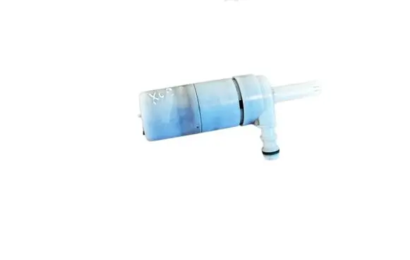 Volvo XC90 Headlight washer pump 