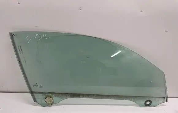 BMW 4 F32 F33 Front door window/glass (coupe) 43R001025 E000184