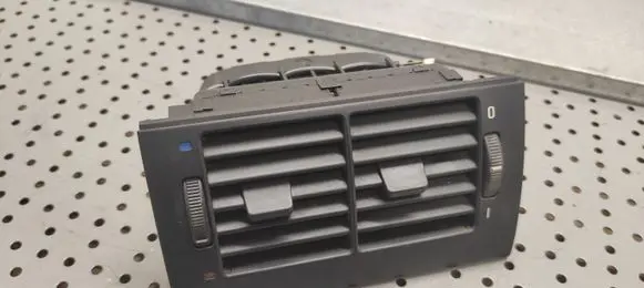Dash center air vent grill