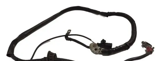 Audi A6 S6 C5 4B Positive cable (battery) 