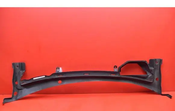 Tesla Model S Wiper trim 1008976-00-F