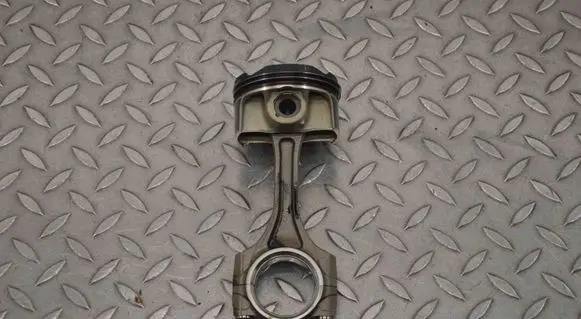 Alfa Romeo Giulia Piston Y297700