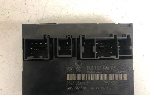 Volkswagen Touran I Comfort/convenience module 1K0959433CP