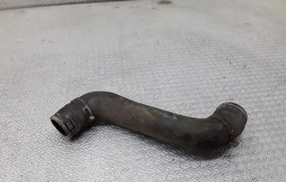Volkswagen Polo IV 9N3 Intercooler hose/pipe