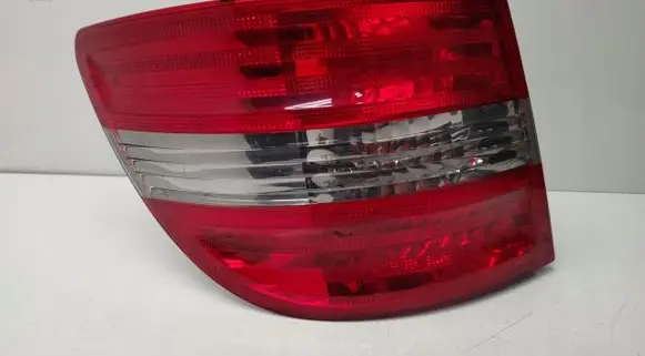 Mercedes-Benz B W245 Rear/tail lights A1698202564
