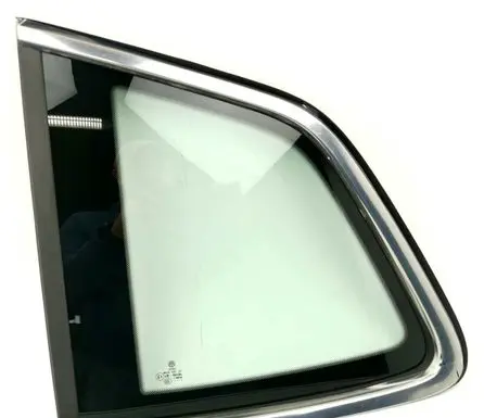Rear side window