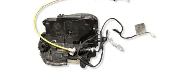 BMW X1 E84 Rear door lock 7229468