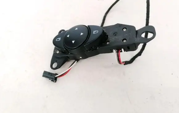 Mercedes-Benz E W211 Wing mirror switch 2118202110 03211000