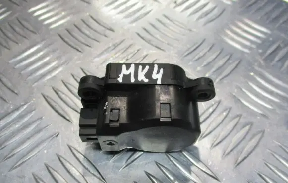 Ford Mondeo MK IV Central body control module 3M5H-19E616-AB