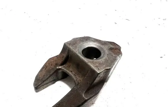 Peugeot 308 Fuel Injector clamp holder